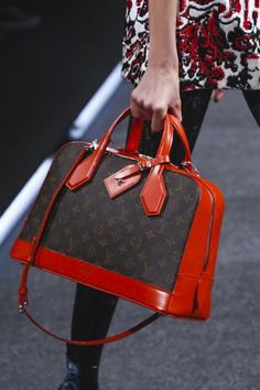 Louis Vuitton, Ready to Wear Spring Summer 2015 Collection in Paris